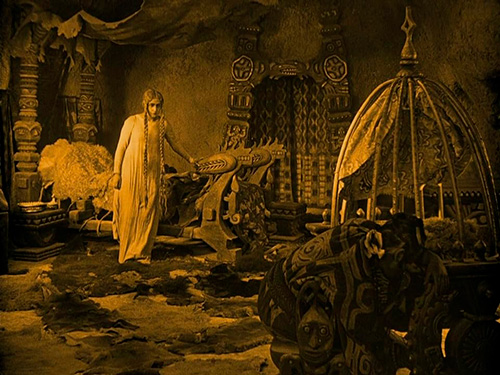 Splitscreen-review Image du film de Fritz Lang intitulé Les Nibelungen