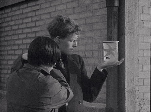 Splitscreen-review Image du coffret Retour à la raison de Man Ray