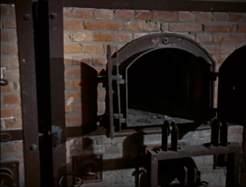 Splitscreen-review Image de Nuit et Brouillard d'Alain Resnais