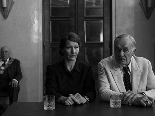Splitscreen-review Image de Fatherland de Pawel Pawlikowski